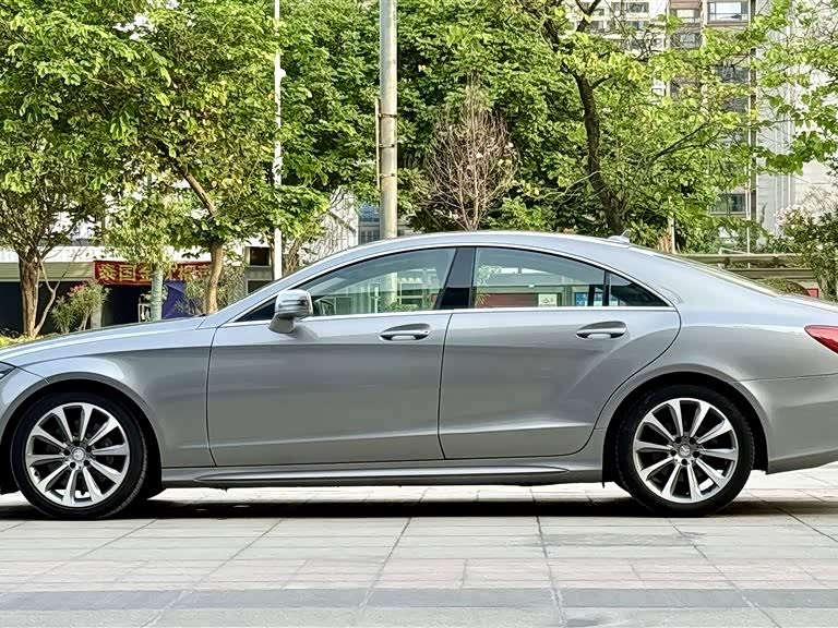 Mercedes-Benz CLS 2015