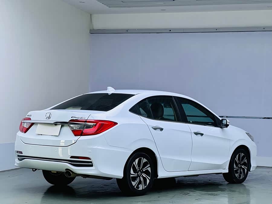 Honda Crider 2016