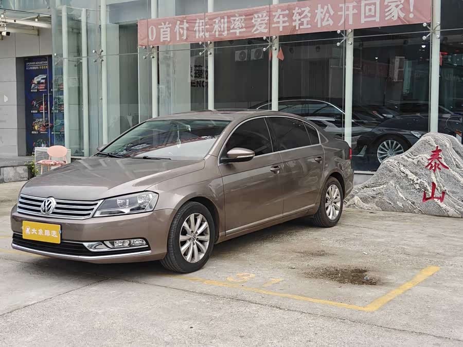 Volkswagen Magotan 2016