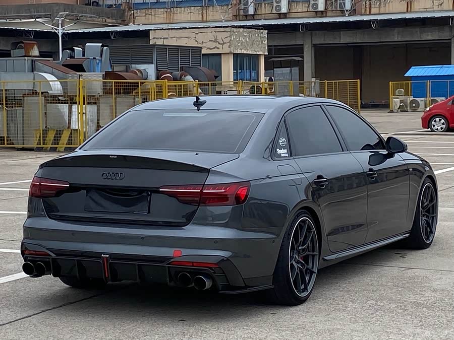 Audi A4L 2022
