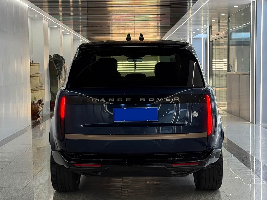 Land Rover Range Rover 2024