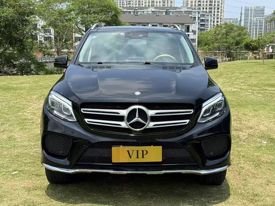 Mercedes-Benz GLE 2015