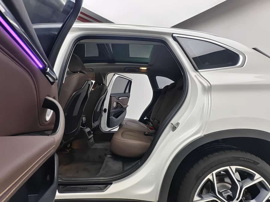 BMW X1 2022 — фото 11
