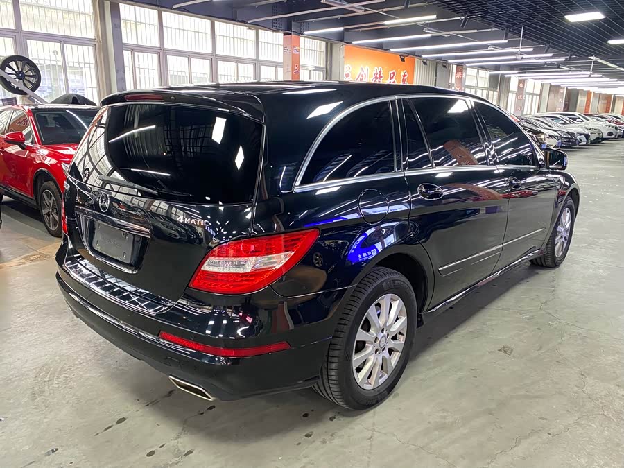 Mercedes-Benz R-Class 2017