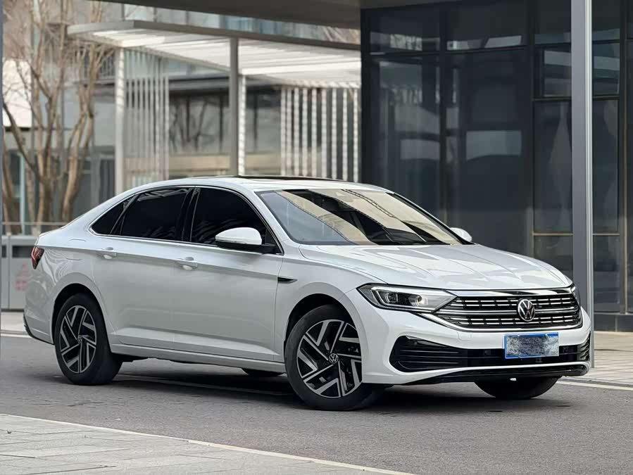 Volkswagen Sagitar 2025