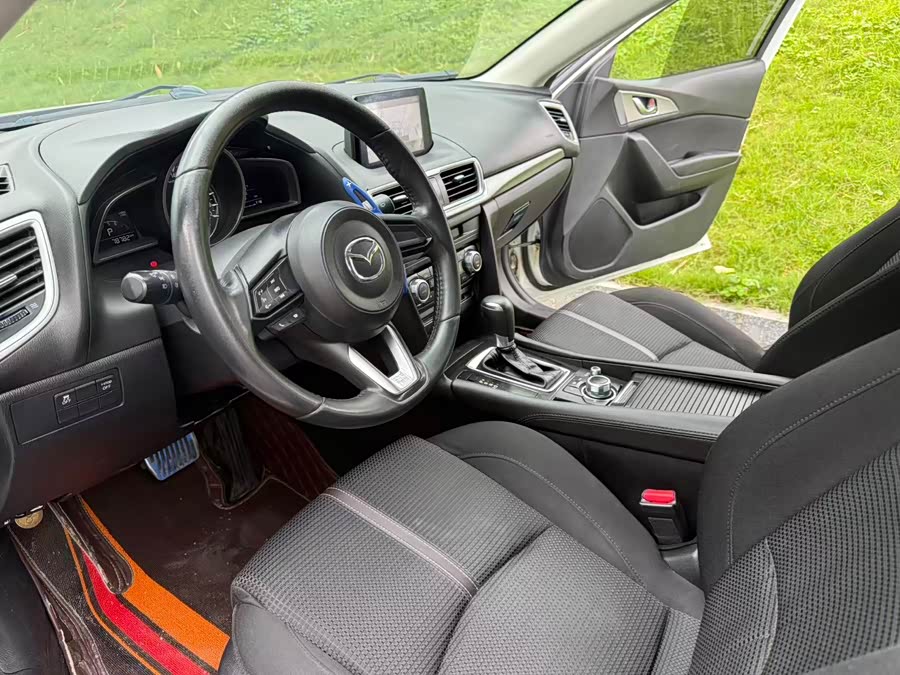Mazda 3 Angkesela 2017