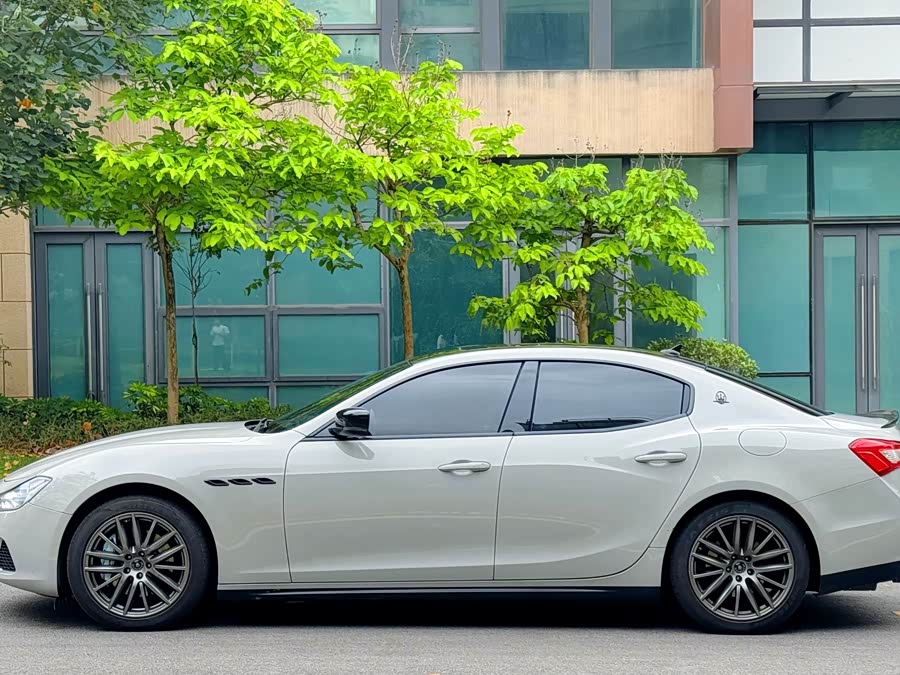 Maserati Ghibli 2014
