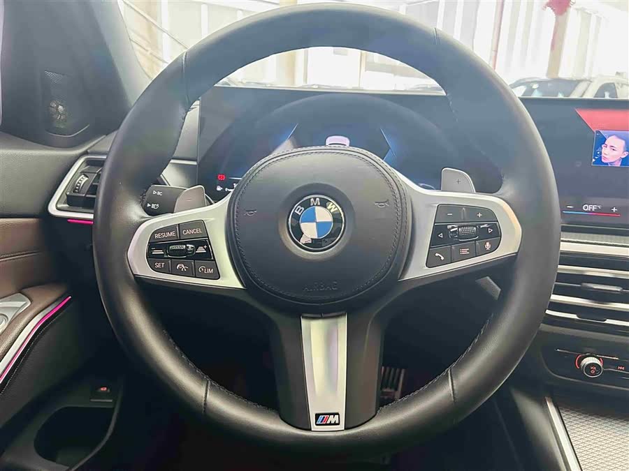 BMW 3 Series 2023 — фото 15