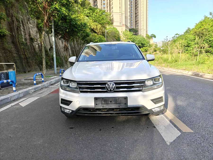 Volkswagen Tiguan L 2021