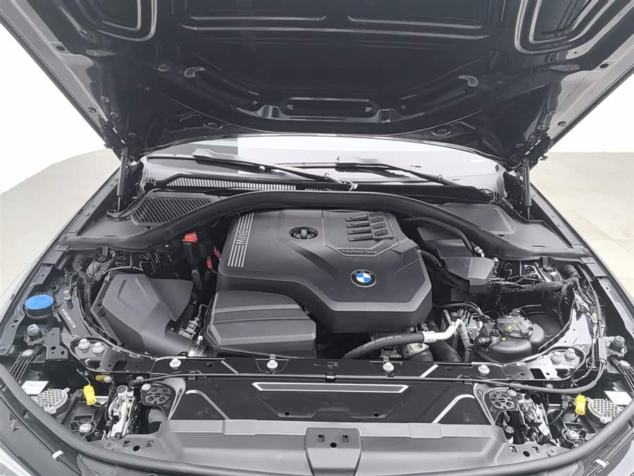 BMW 3 Series 2022