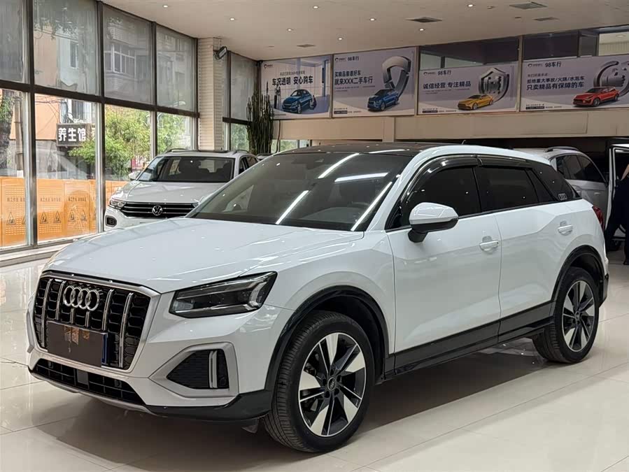 Audi Q2L 2022