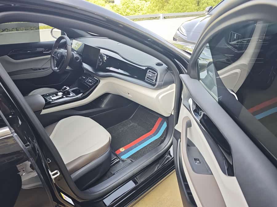 BYD Qin PLUS 2024