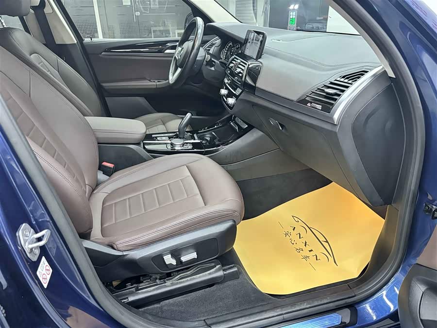 BMW X3 2018 — фото 14