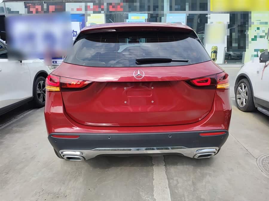 Mercedes-Benz GLA 2020