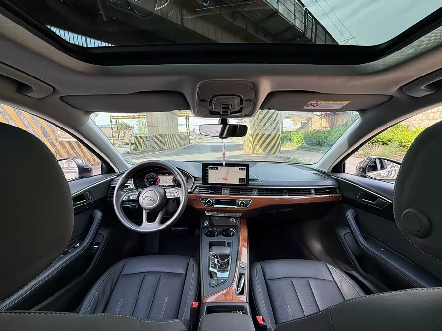 Audi A4L 2020