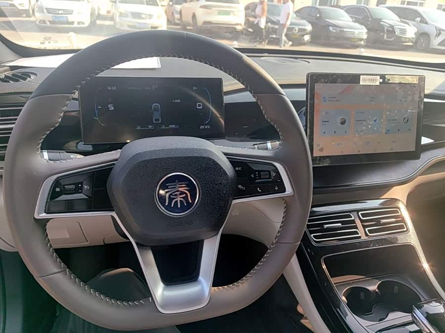 BYD Qin PLUS 2023 — фото 10