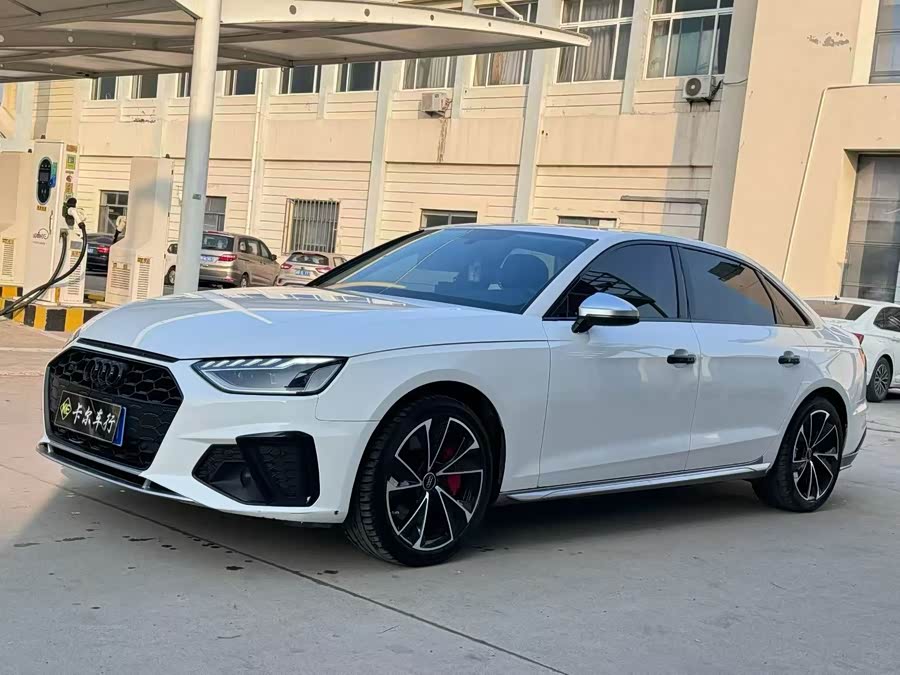 Audi A4L 2020