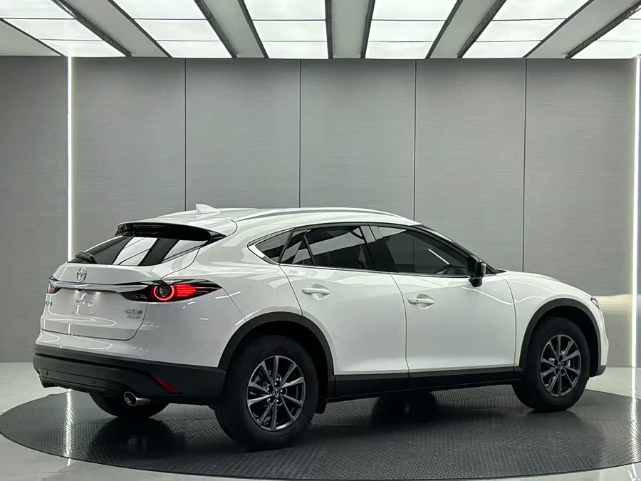 Mazda CX-4 2021