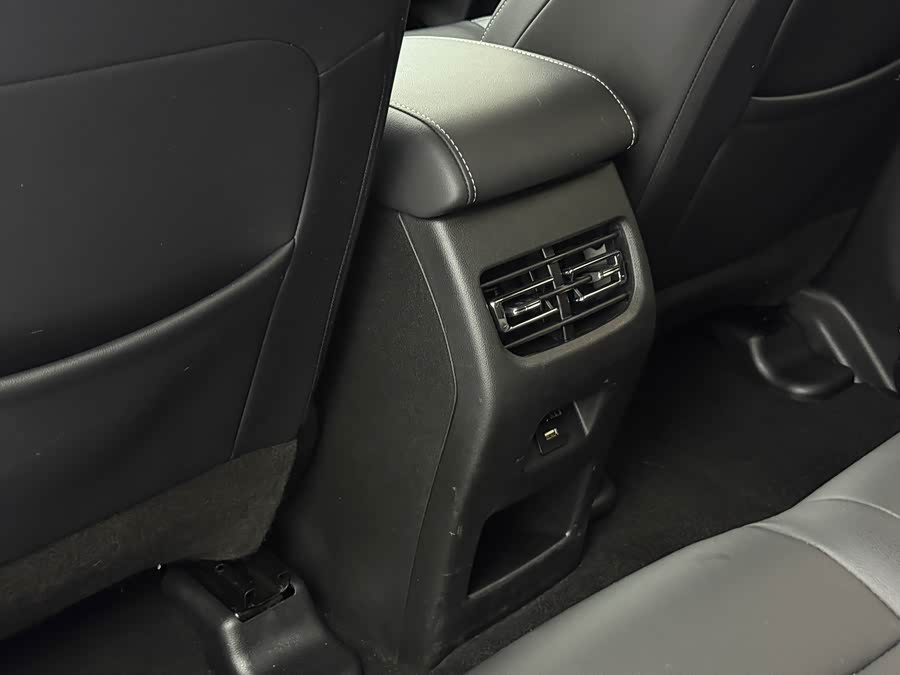 Haval M6 2023 — фото 15