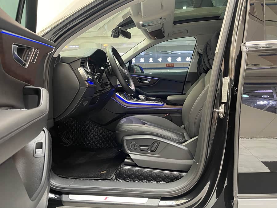 Audi Q7 2023