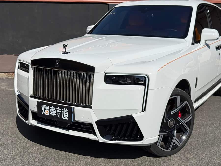 Rolls-Royce Cullinan 2024 — фото 19