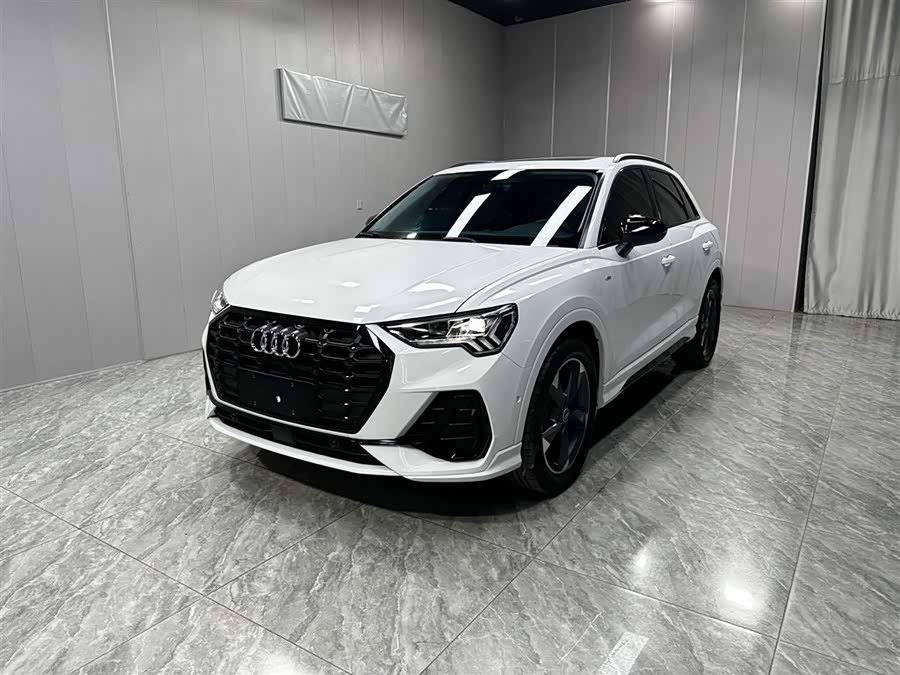 Audi Q3 2022