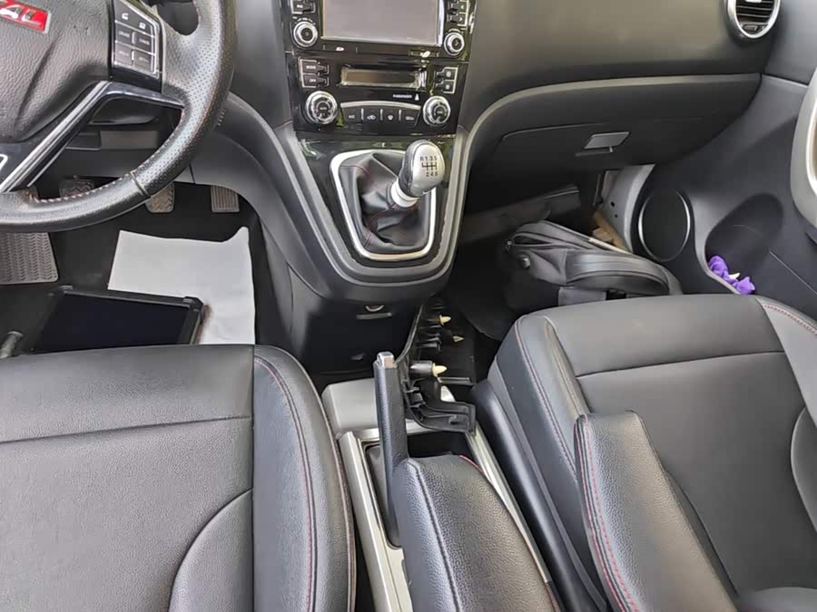 Haval H6 2015 — фото 14