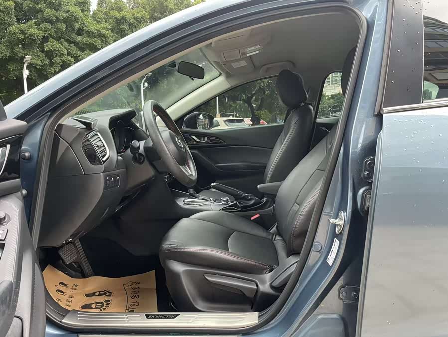Mazda 3 Angkesela 2016