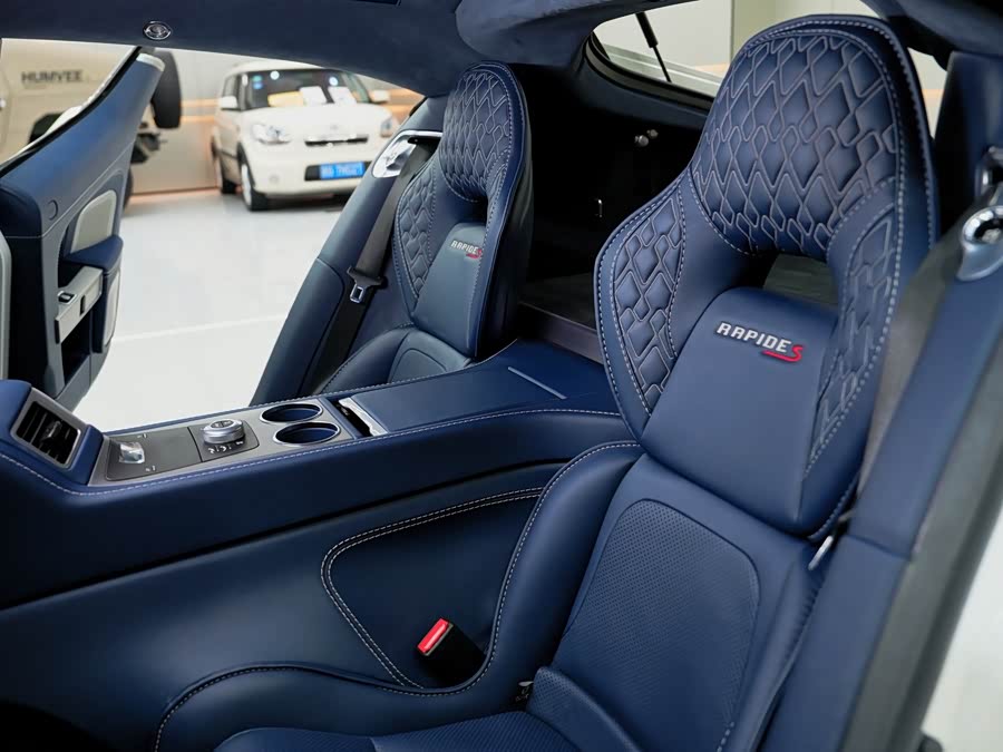 Aston Martin Rapide 2017