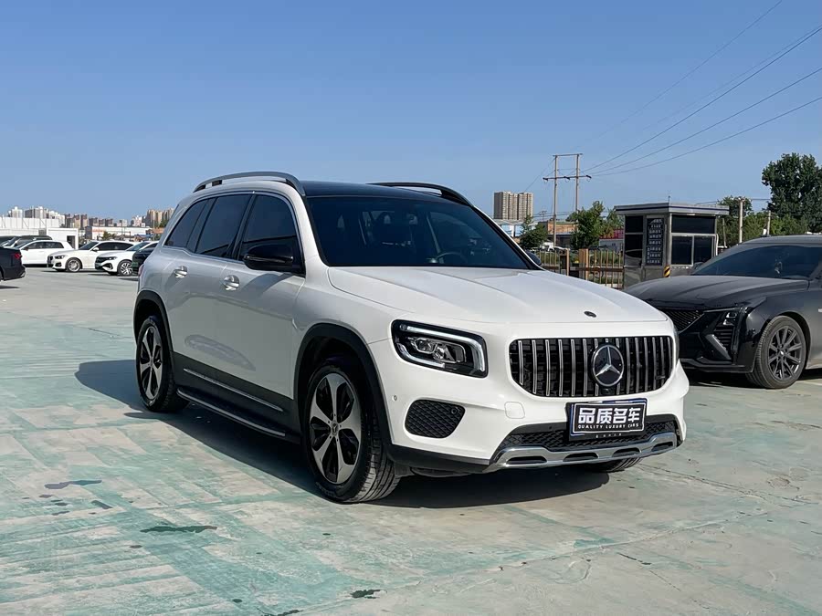 Mercedes-Benz GLB 2021
