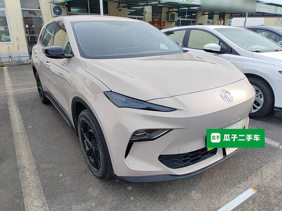 MG ES5 2025