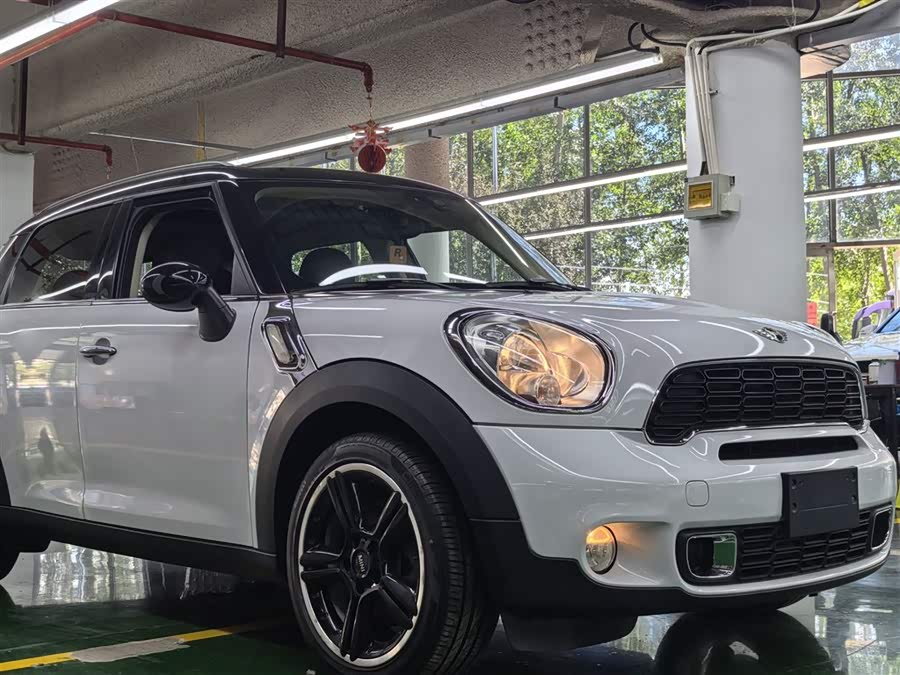 MINI Countryman 2012 — фото 22