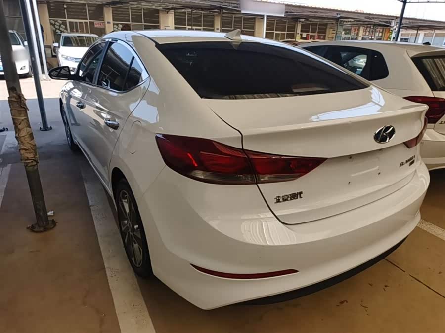 Hyundai Celesta 2016