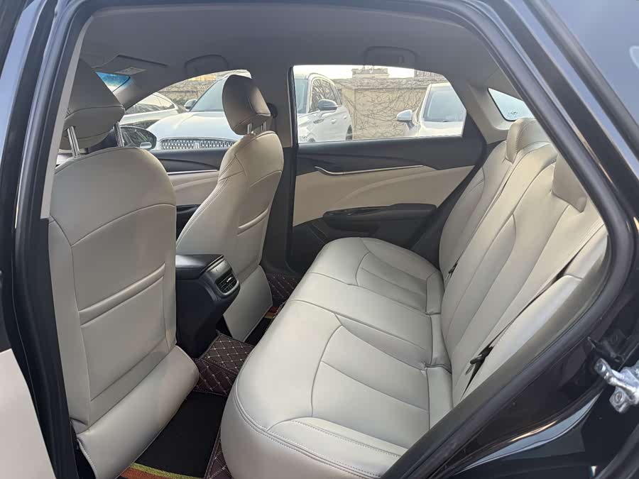 Buick Excelle 2015