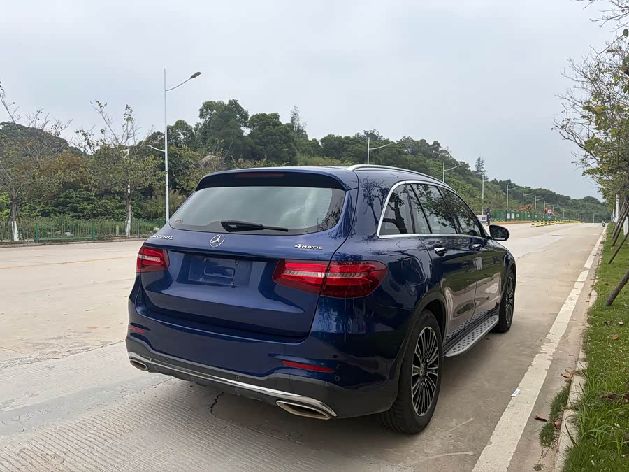 Mercedes-Benz GLC 2019 — фото 12