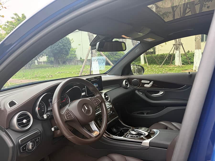 Mercedes-Benz GLC 2019