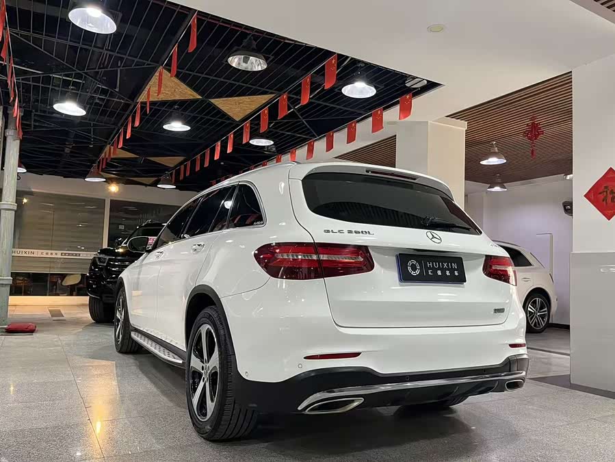 Mercedes-Benz GLC 2019 — фото 14