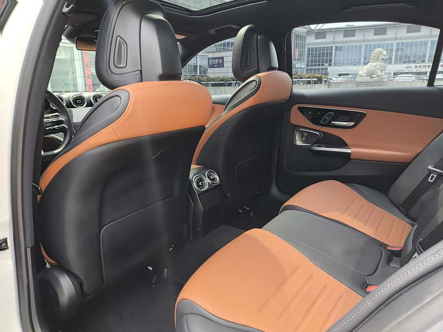 Mercedes-Benz C-Class 2023 — фото 15