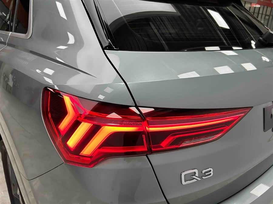 Audi Q3 2022 — фото 19