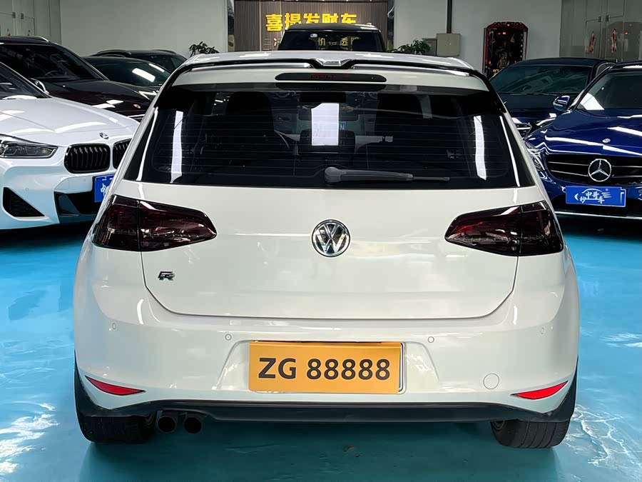 Volkswagen Golf 2016