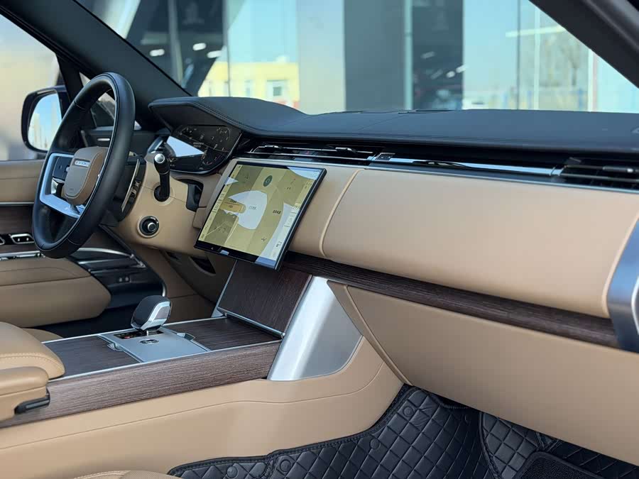 Land Rover Range Rover 2025 — фото 13