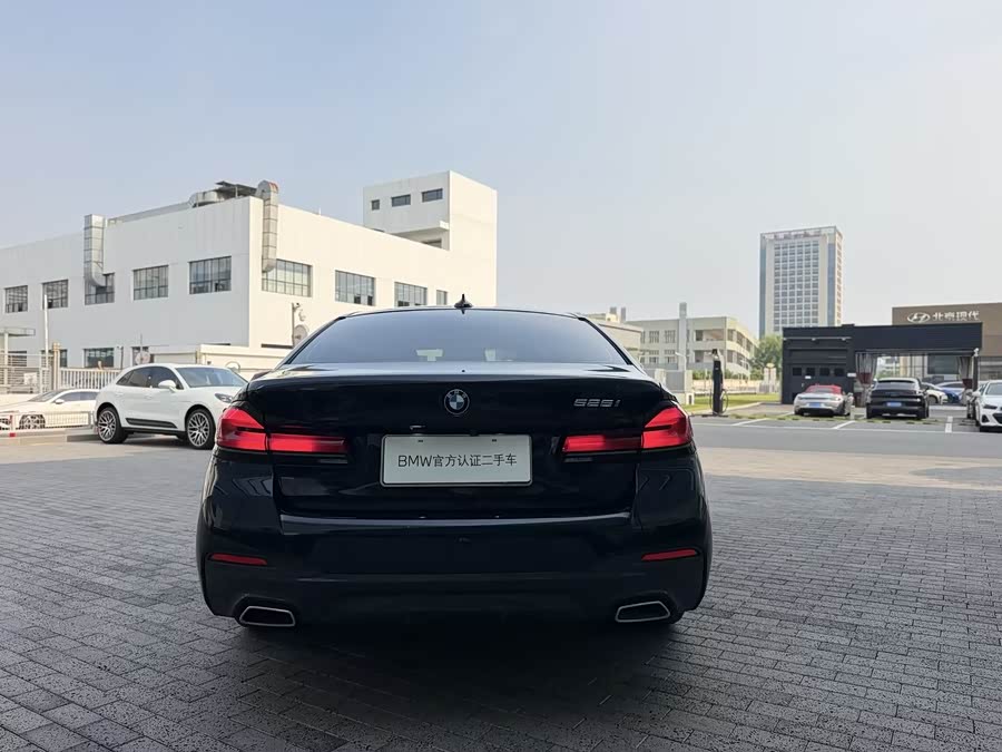 BMW 5 Series 2022