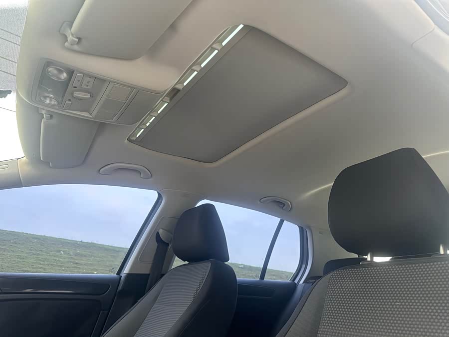 Volkswagen Golf 2011