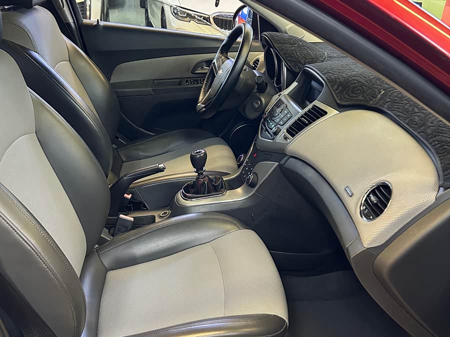 Chevrolet Cruze 2012