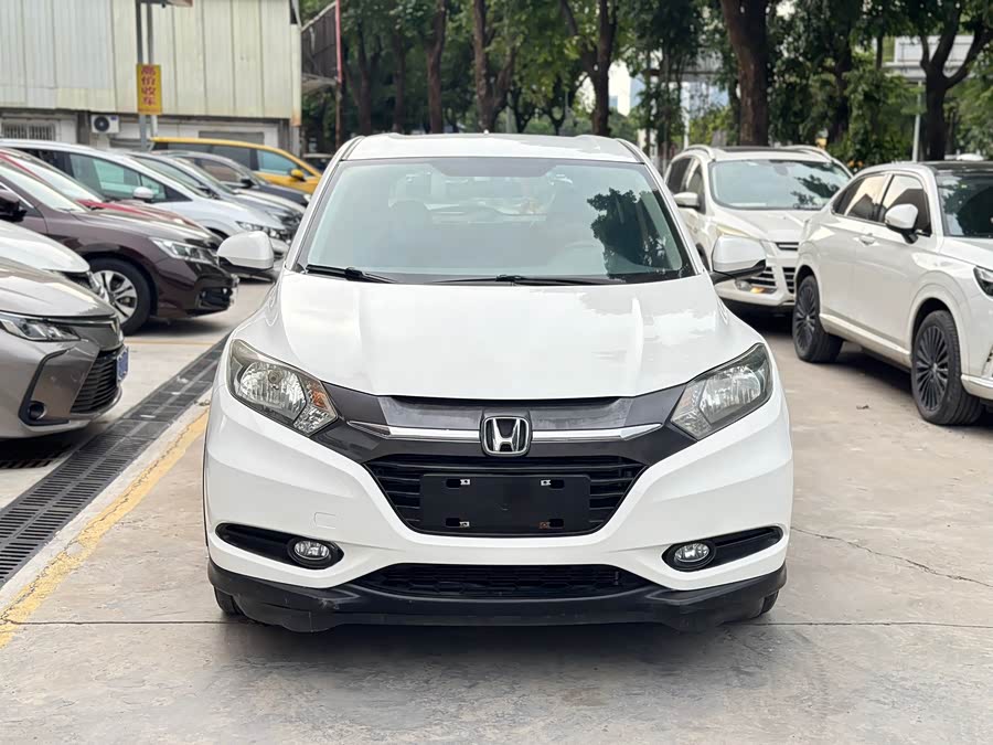 Honda Vezel 2015