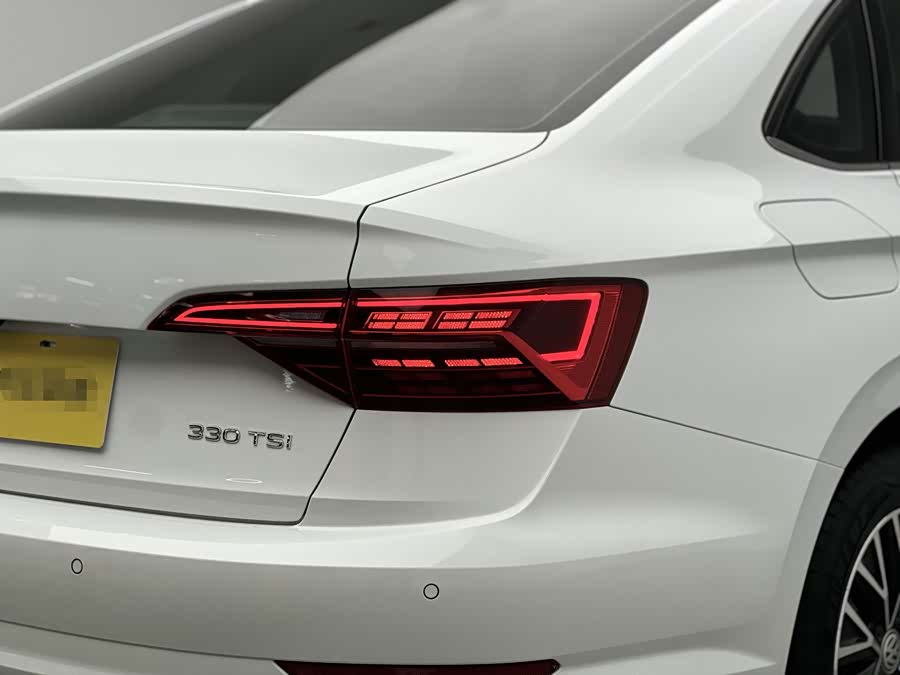 Volkswagen Sagitar 2021