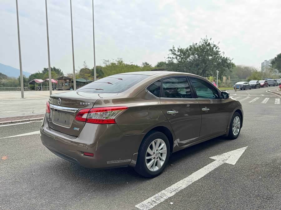 Nissan Sylphy 2012 — фото 15