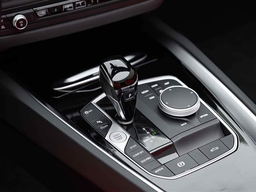 BMW Z4 2023 — фото 14