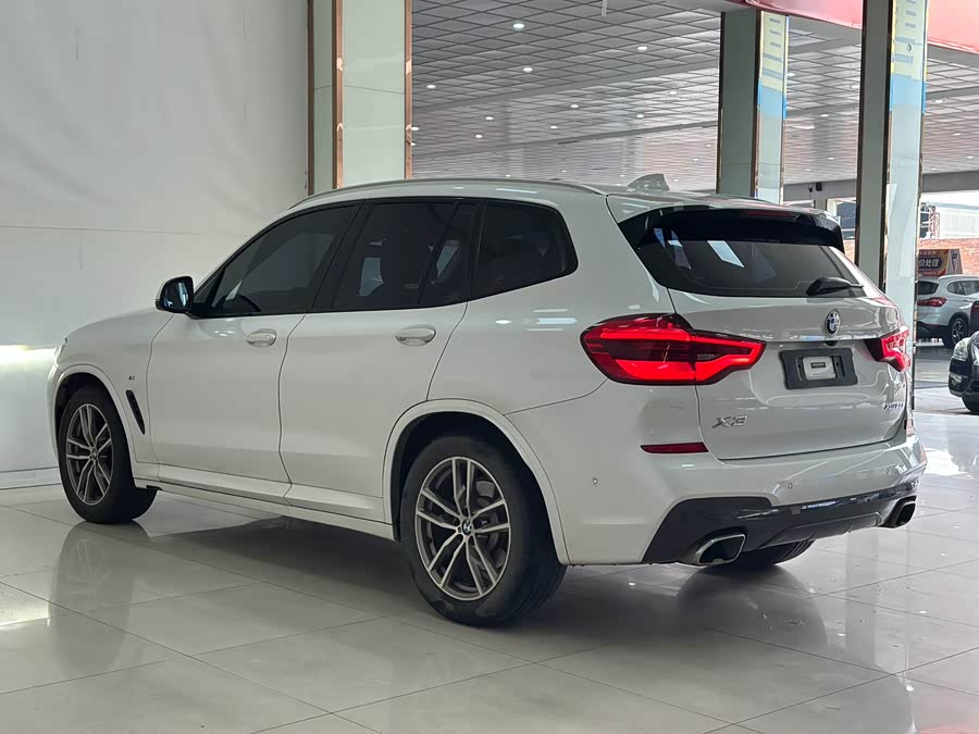 BMW X3 2018 — фото 18
