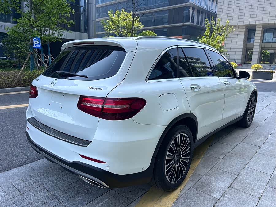 Mercedes-Benz GLC 2019